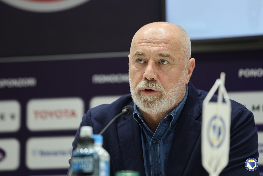 Gledajte UŽIVO press konferenciju Sergeja Barbareza!